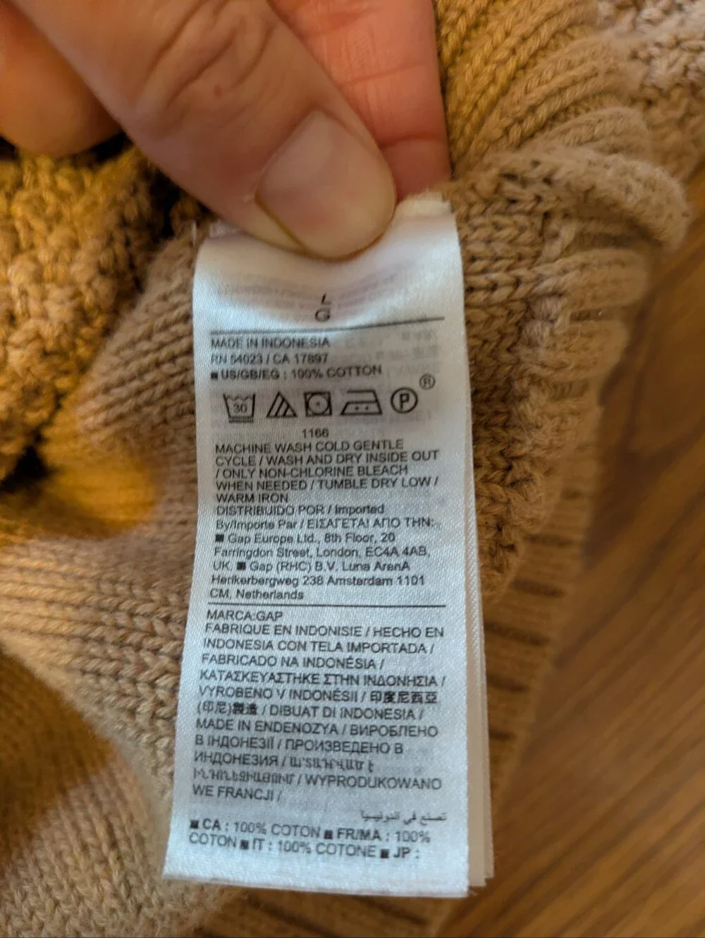 Gap Cable Knit Crewneck Driver Sweater